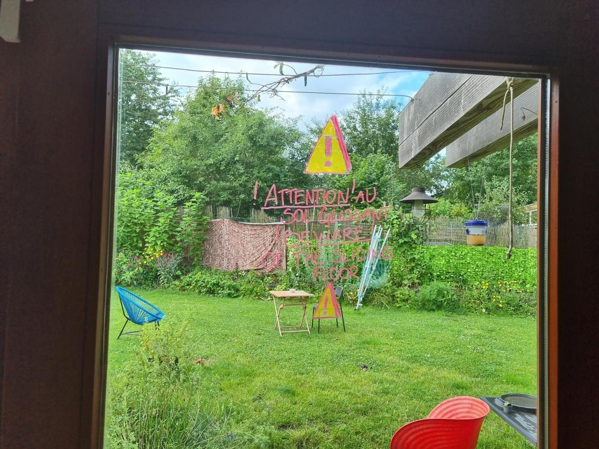 Gee Is Sharing Her Home 列日 外观 照片